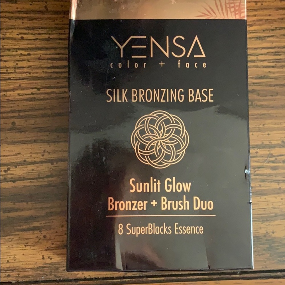Yensa silk bronzing base